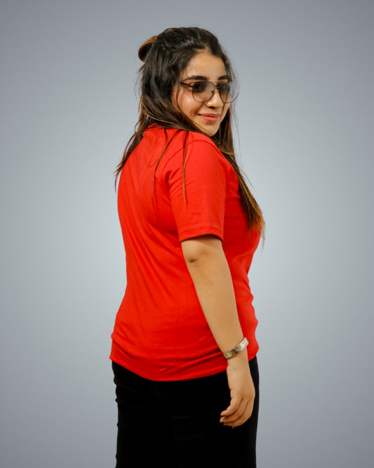 Red Regular Fit Tshirt For Women